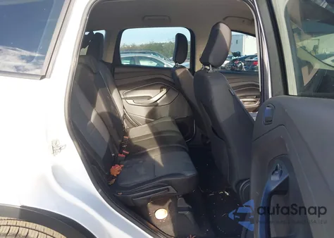 2019 Ford Escape S z USA, uszkodzony, nr VIN 1FMCU0F73KUB84816